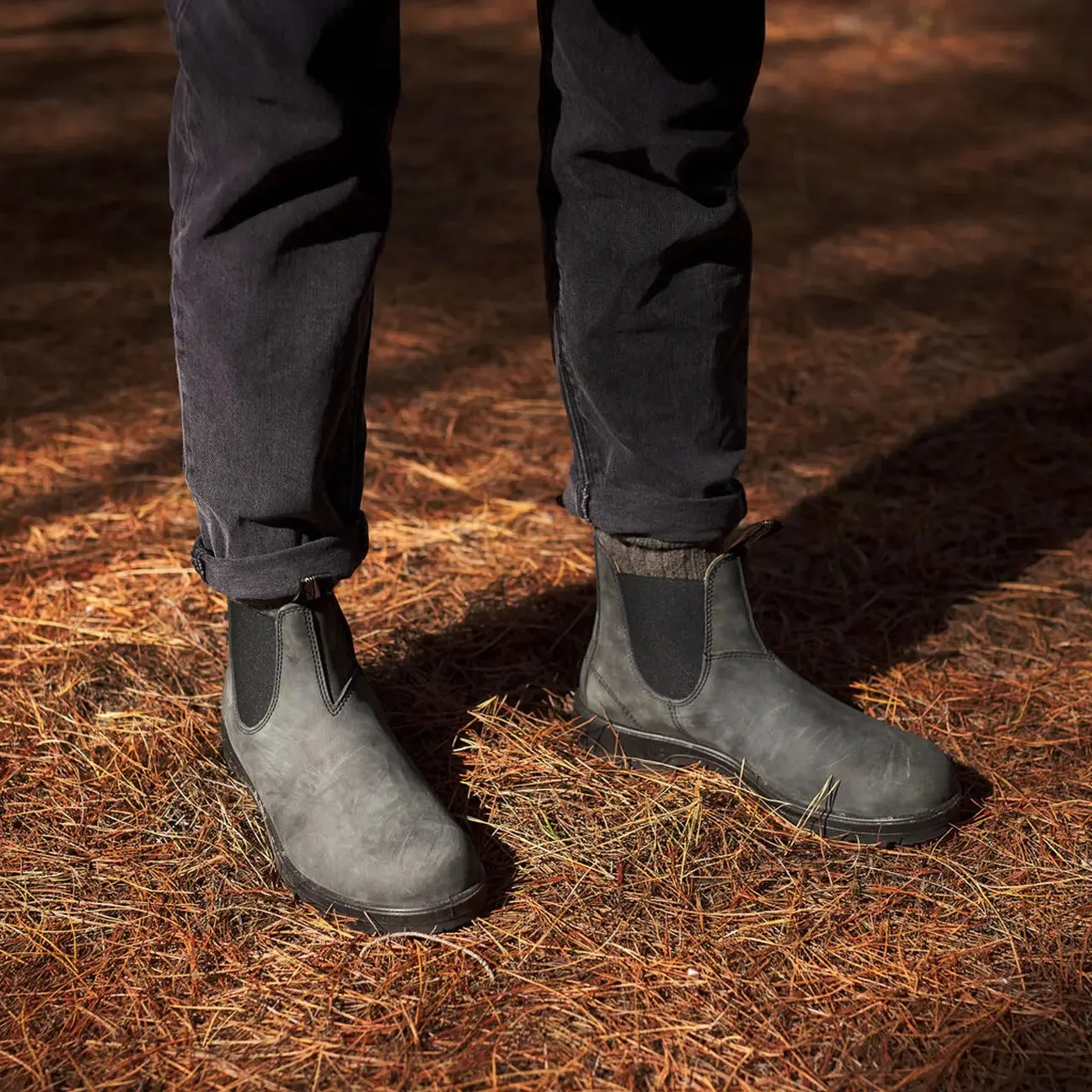587 Classic Boots