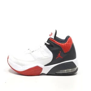 Air Jordan Max Aura 3 Sport Shoes Leather White Color For Men