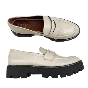 Creamy Loafers (8.5)o