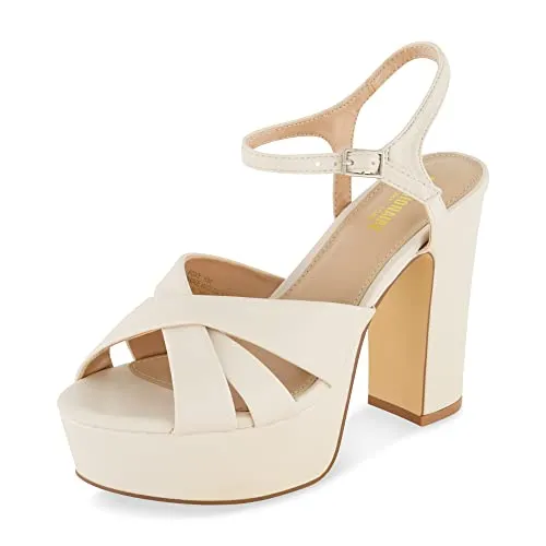 CUSHIONAIRE Women's Foxy platform dress sandal ?? Foam