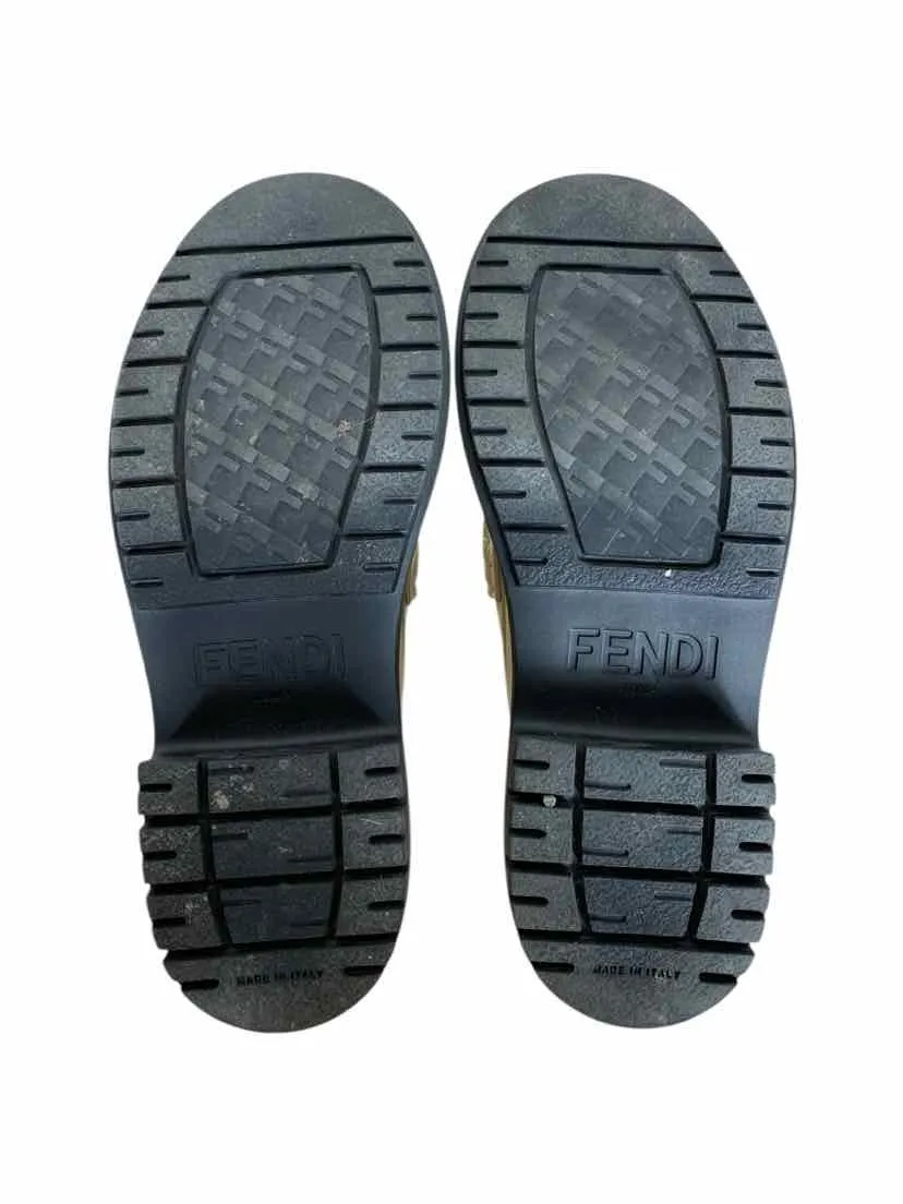 Fendi Size 39 Loafers