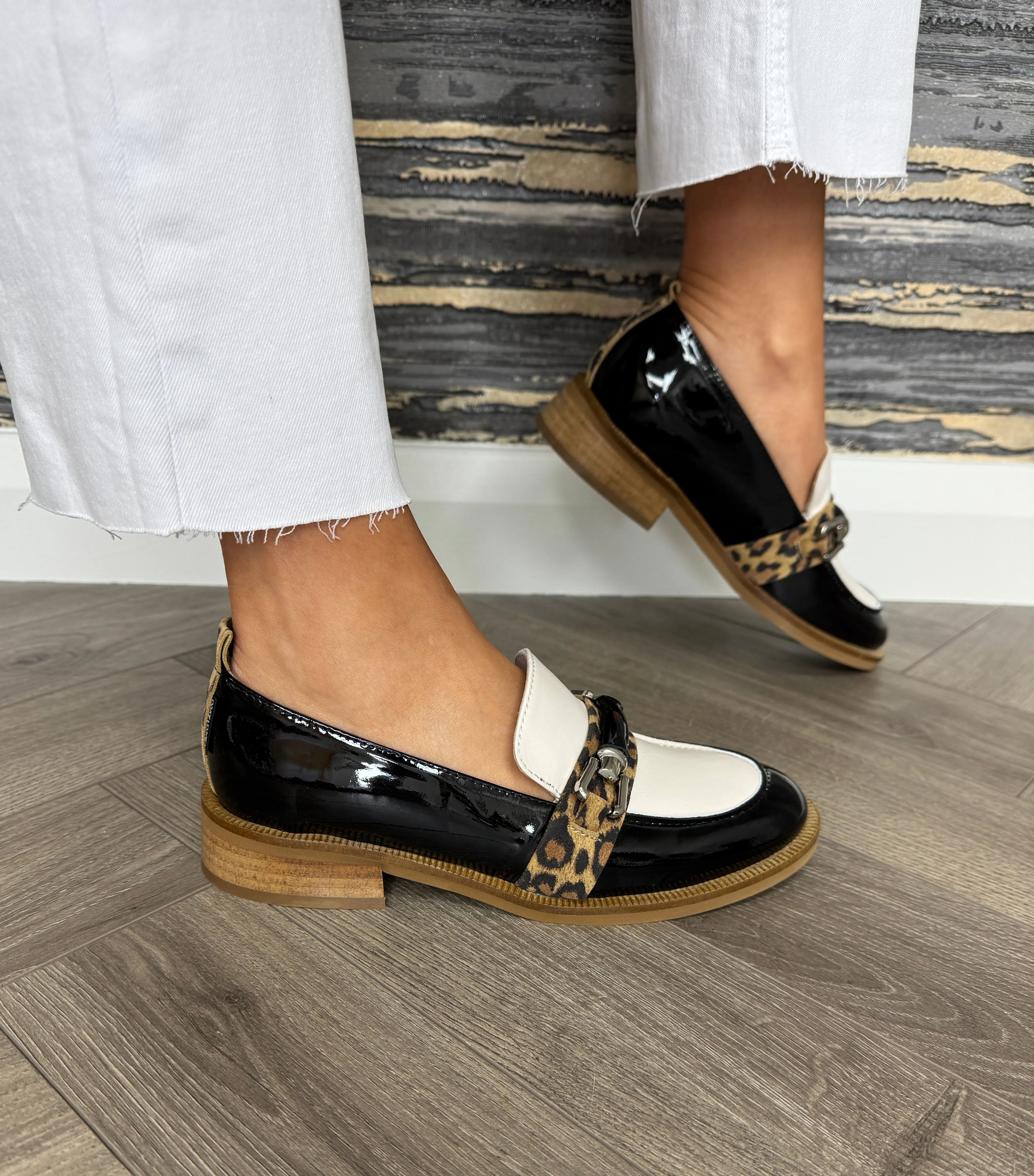 Marco Moreo MF205JNL Patent Loafer With Animal Print - Nero/Nappa Latte (MM6)