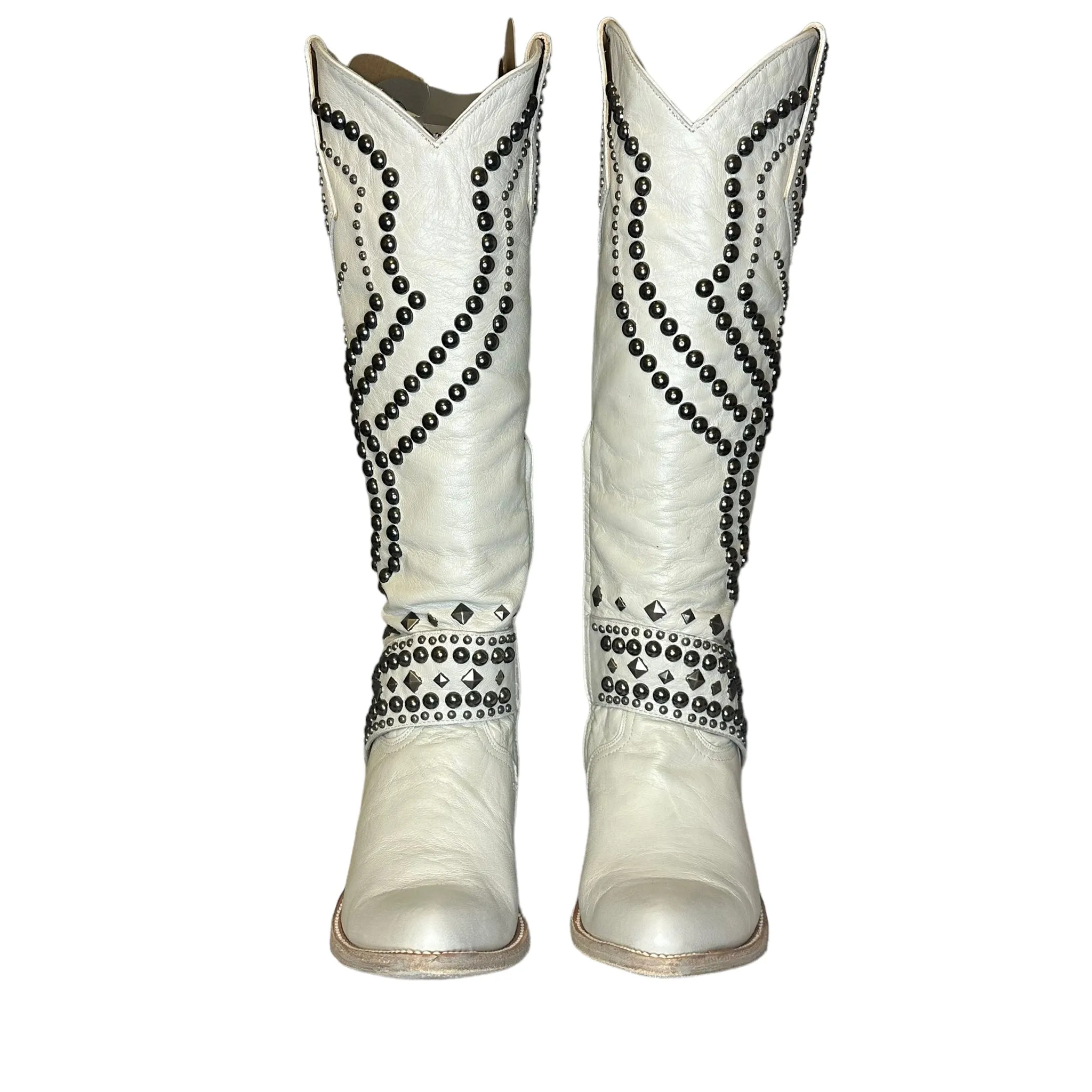 Old Gringo White Studded Boots. Size 9.