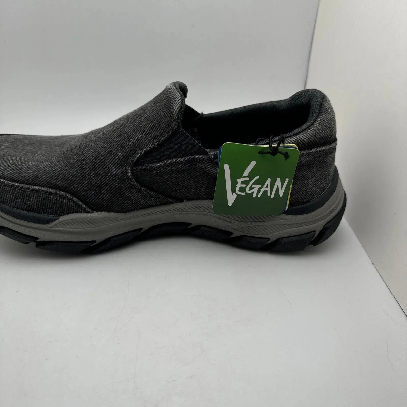 Skechers Mens Fallston Relaxed Fit Memory Foam Shoes