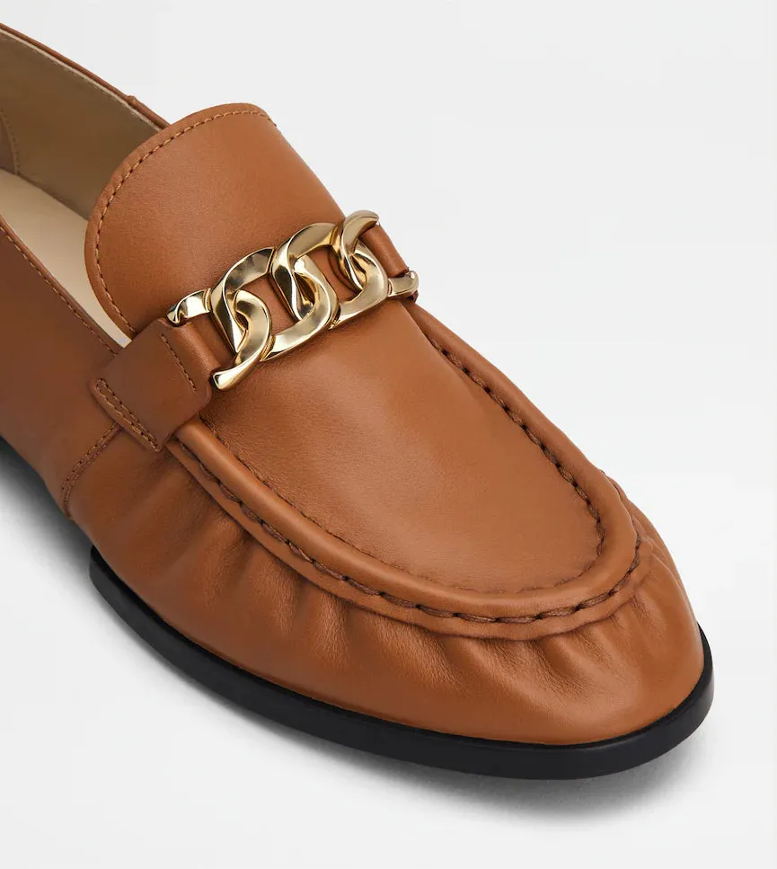 Tods Gold Chain Loafers - new